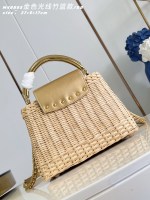 Louis Vuitton Capucines BB - Image 4