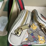 GUCCI Belt bag with Interlocking G - Image 5