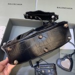 Balenciaga Le Cagole - Image 4