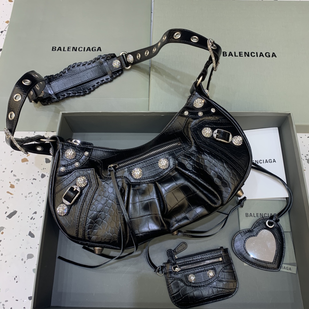 HSC-AD0BB8114598 Balenciaga Le Cagole - Image 1