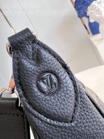 Louis Vuitton Baia Medium Handbag - Image 4