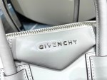 Givenchy Antigona Bag - Image 7