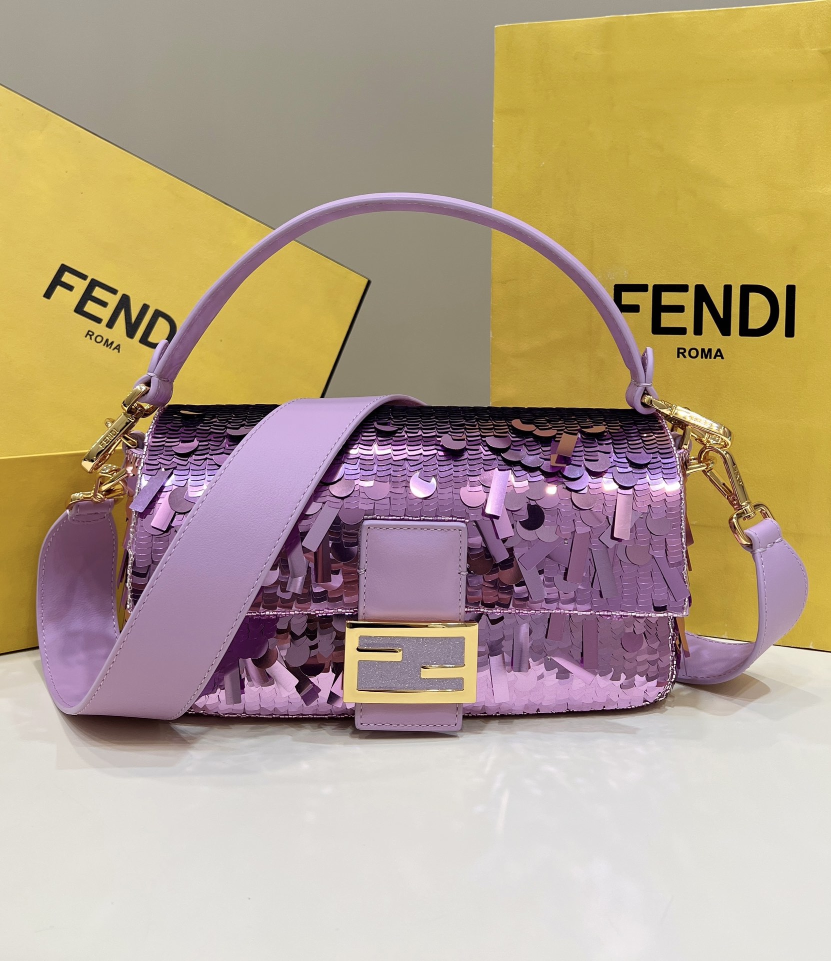 HSC-AF25FA4331B7 FENDI Baguette - Image 1