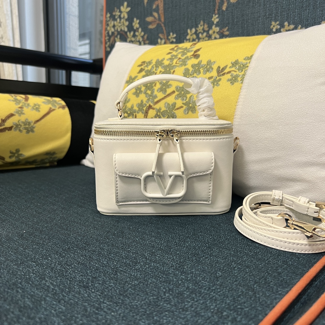 HSC-B006898B52B2 Valentino Garavani mini bag - Image 1