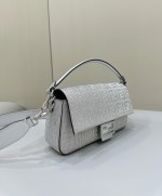 FENDI BAGUETTE MEDIUM BAG - Image 3