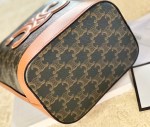CELINE BUCKET CUIR TRIOMPHE BAG - Image 4