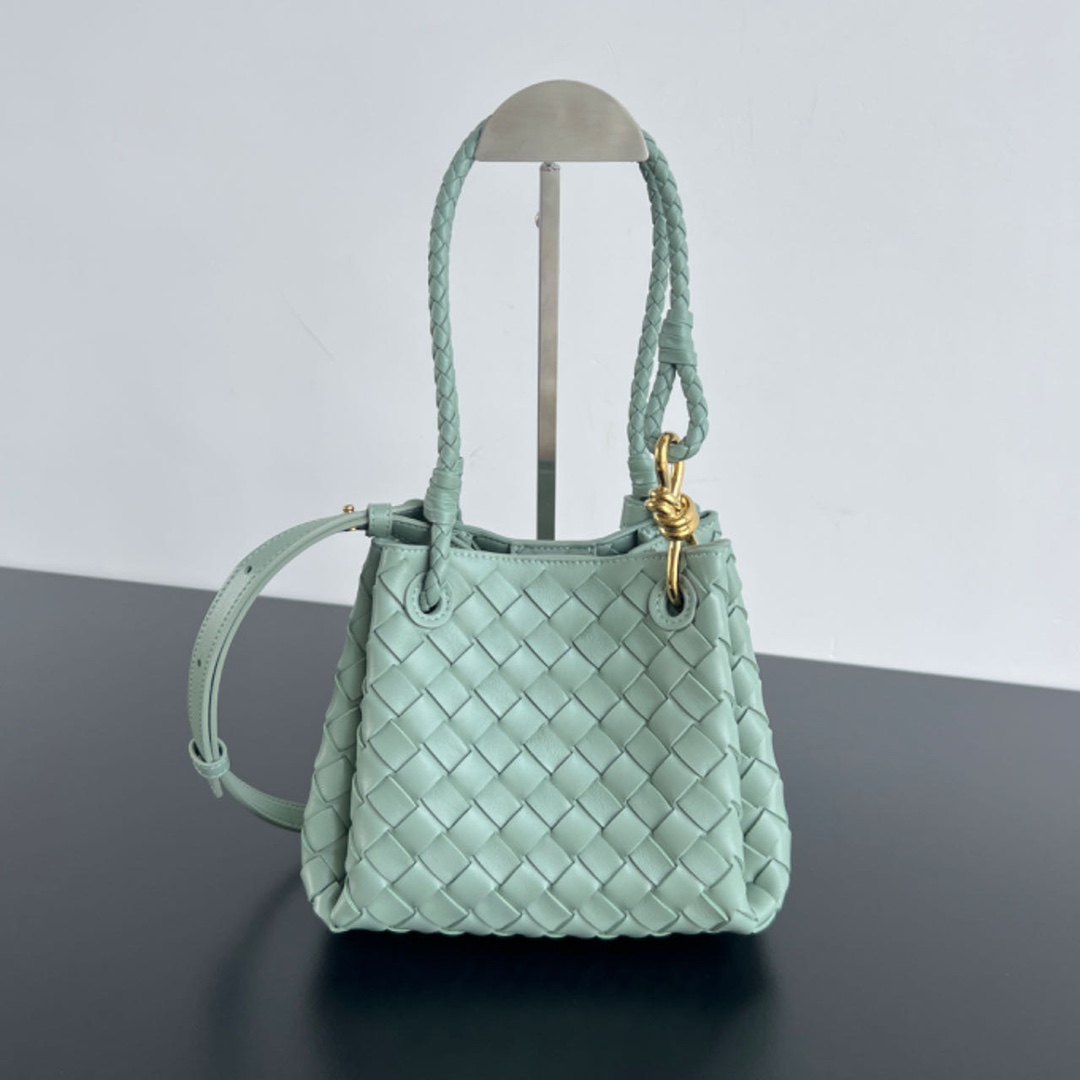HSC-B24E6C02CB37 BOTTEGA VENETA Small Parachute - Image 1