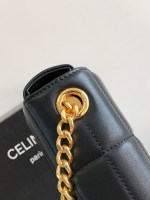 CELINE CHAIN SHOULDER BAG MATELASSE MONOCHROME CELINE IN QUILTED GOATSKIN - Image 6