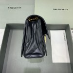 Balenciaga crush small - Image 3