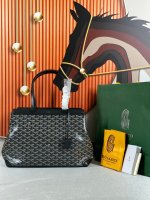 Goyard BBellechasse Biaude PM Bag