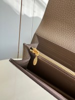Louis Vuitton wallet capucines - Image 7
