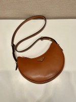 Prada Arqué Leather Shoulder Bag - Image 3