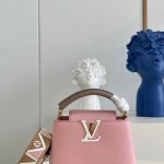 Louis Vuitton Capucines Mini
