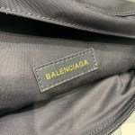 Balenciaga Wheel Logo Belt Bag - Image 8