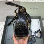 Balenciaga Le Cagole - Image 3