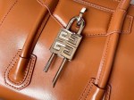 Givenchy Antigona Lock Soft - Image 6