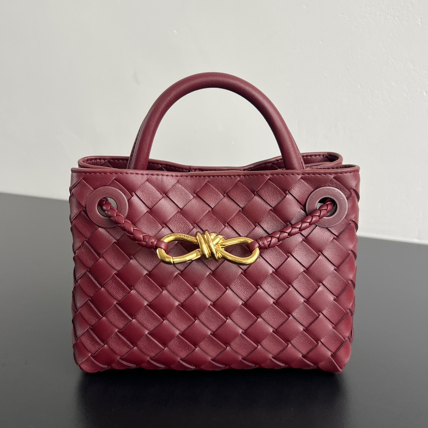 HSC-BF8D05D758A6 Bottega Veneta Mini Andiamo - Image 1