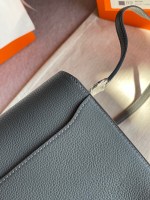 Hermes Roulis - Image 4