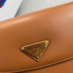 Prada Arqué Leather shoulder bag moon bag - Image 5