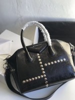 Givenchy Antigona Small