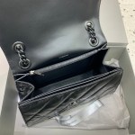 Balenciaga crush medium - Image 7