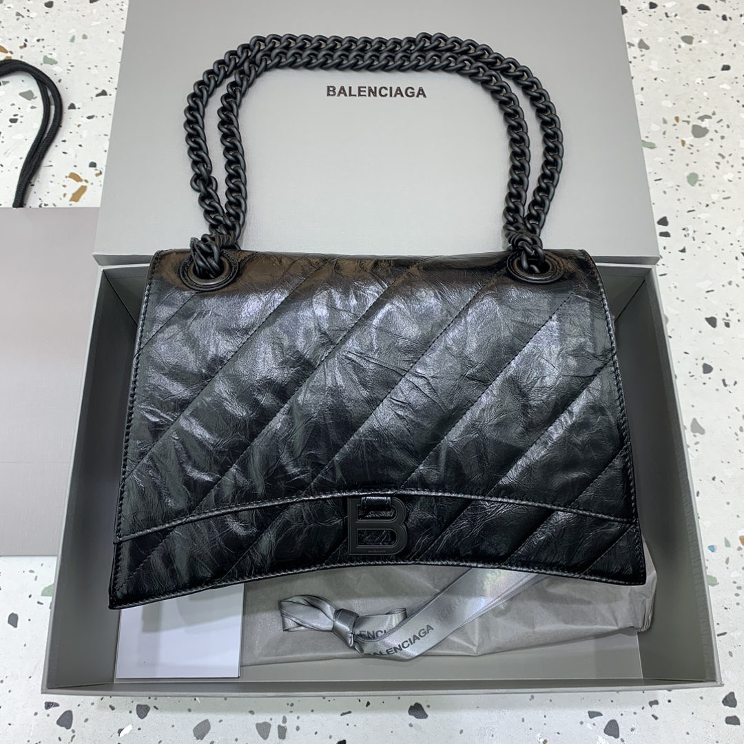 HSC-C35C37200D64 Balenciaga crush medium - Image 1