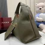 GUCCI SOFTBIT MAXI SHOULDER BAG - Image 9