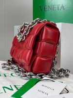 Bottega Veneta The Chain Cassette - Image 2