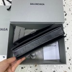Balenciaga crush small - Image 4