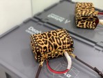 Valentino Garavani Rockstud - Image 7