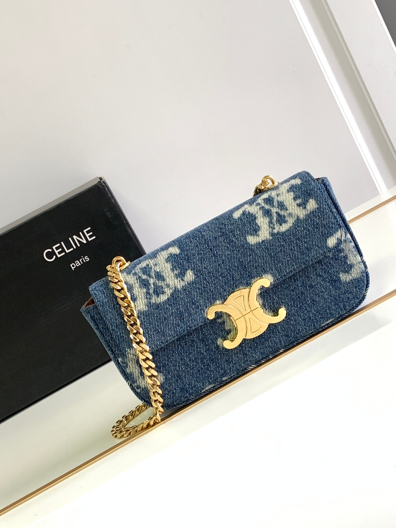 HSC-C52ACD75FCCE CELINE CELINE CHAIN SHOULDER BAG CLAUDE - Image 1