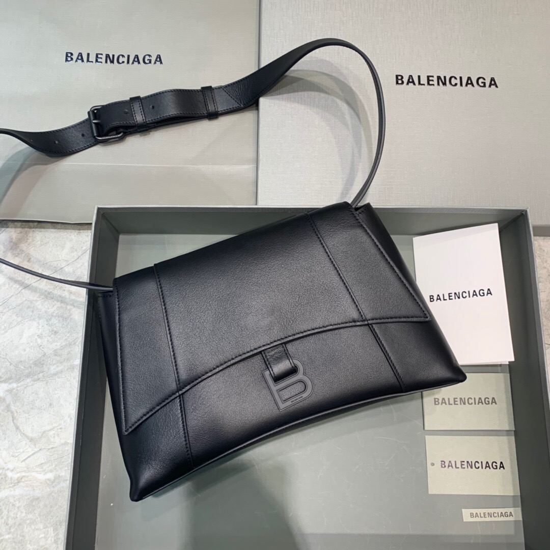 HSC-C53988AEF557 Balenciaga Hourglass - Image 1