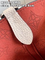 Louis Vuitton Blossom PM - Image 2