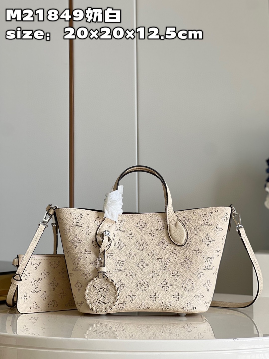 HSC-C76D8A998008 Louis Vuitton Blossom PM - Image 1