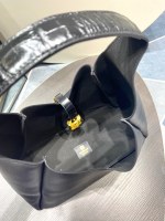 Givenchy G-Hobo Medium - Image 8