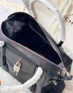ANTIGONA LOCK SOFT - Image 8
