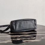 Prada Hobo - Image 7