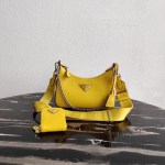 Prada Re-Edition 2005 Saffiano leather bag