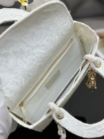 Dior Medium Lady D-Lite bag - Image 8