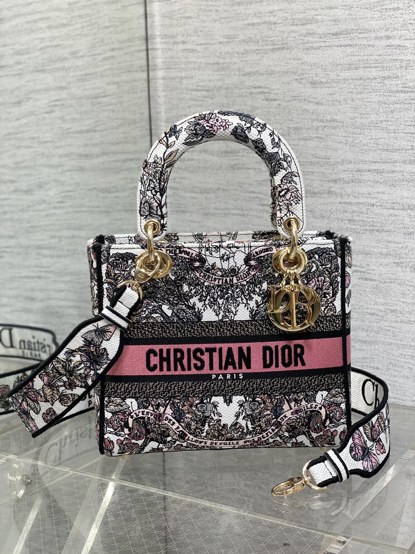 HSC-D26B2374E17F Dior Medium Lady D-Lite bag - Image 1