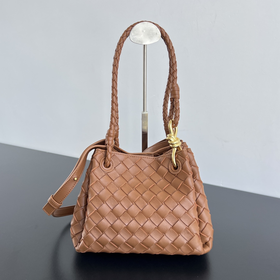 HSC-D3D5DA9B3996 BOTTEGA VENETA Small Parachute - Image 1