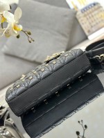 Dior Lady D-Joy Bag Medium - Image 4