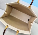 Fendi Sunshine Medium - Image 3