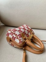 Celine Triomphe - Image 4
