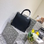 Valentino Garavani Walk Tote - Image 8