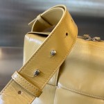 Bottega Veneta BV Arco Camera Bag - Image 7