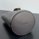 BOTTEGA VENETA Small Liberta Bucket - Image 6