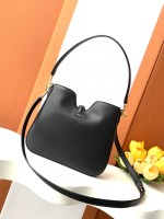 Celine SMALL CAMILLE 16 SOFT BAG IN SMOOTH CALFSKIN - Image 3