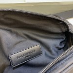 Balenciaga Waist bag - Image 8