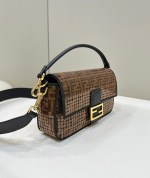 FENDI Baguette - Image 3